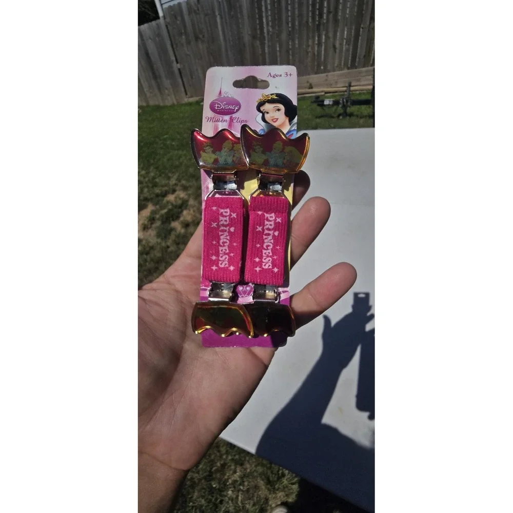 Disney Princess mitten clips New